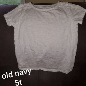 Old navy tshirt